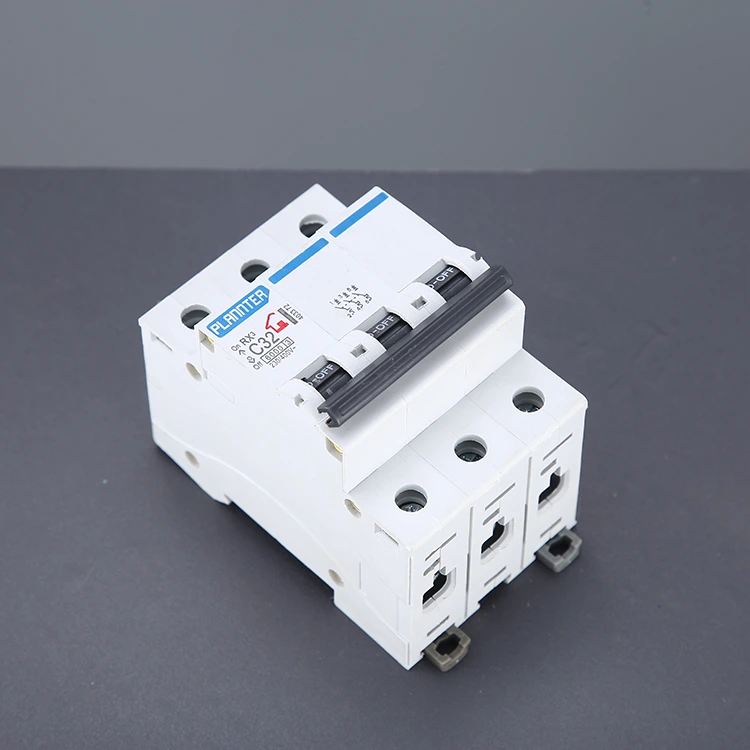 Molded Case Circuit Breaker